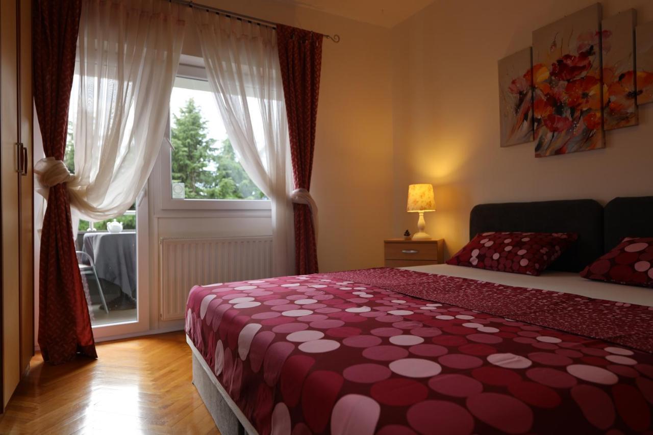 Apartment Cvjetna ริเยกา ภายนอก รูปภาพ