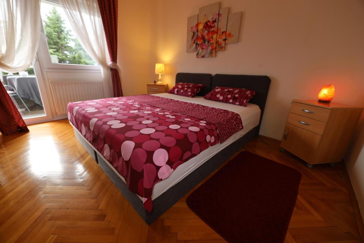 Apartment Cvjetna ริเยกา ภายนอก รูปภาพ