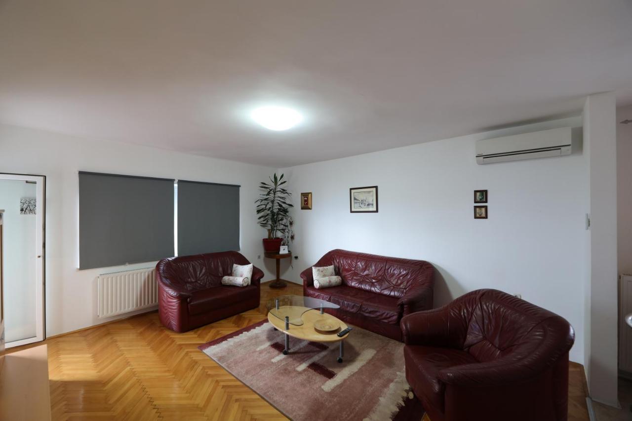 Apartment Cvjetna ริเยกา ภายนอก รูปภาพ