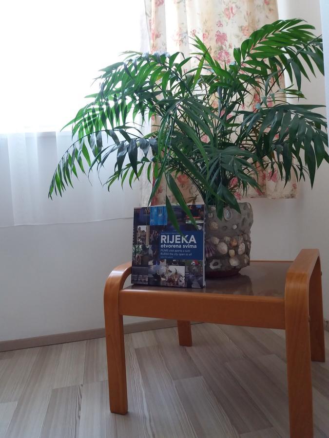 Apartment Cvjetna ริเยกา ภายนอก รูปภาพ